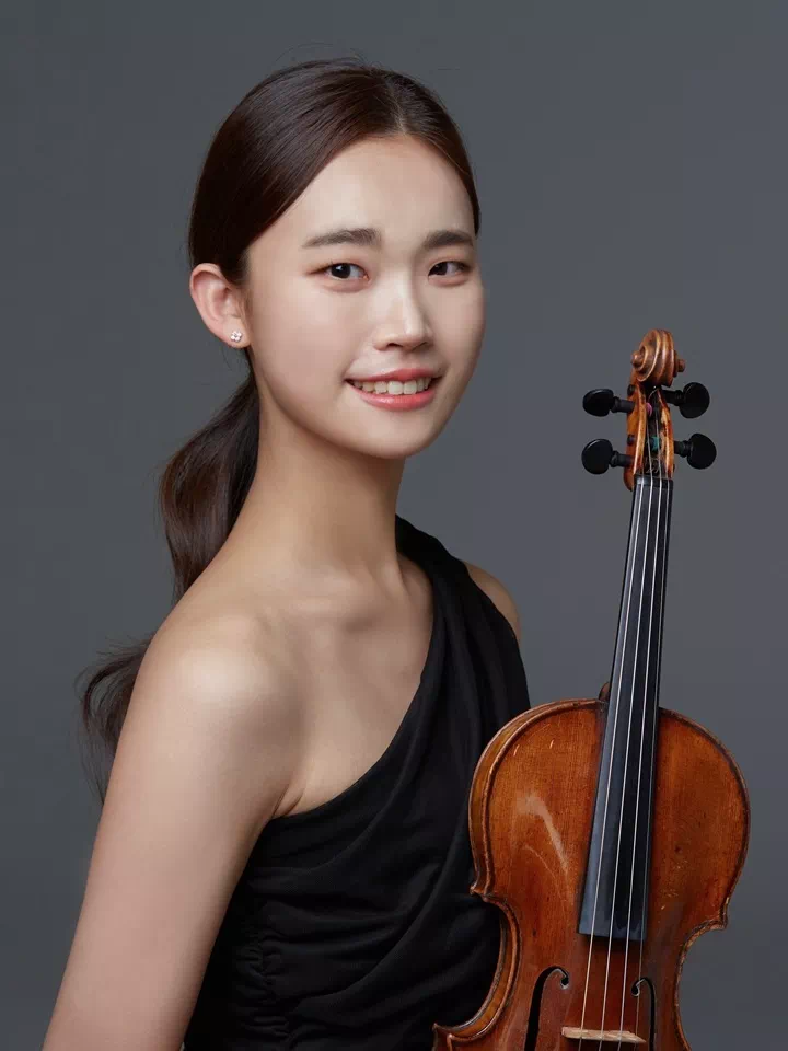 김은지